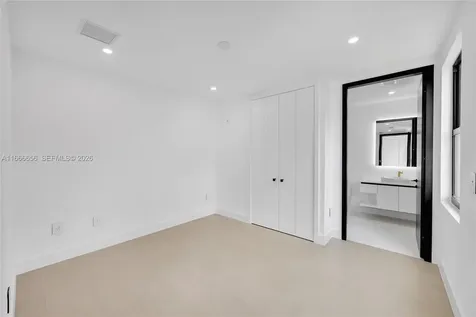 3222 NE 7th Street Pompano Beach FL 33062