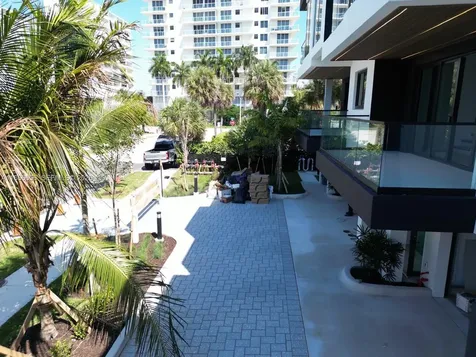 3222 NE 7th Street Pompano Beach FL 33062