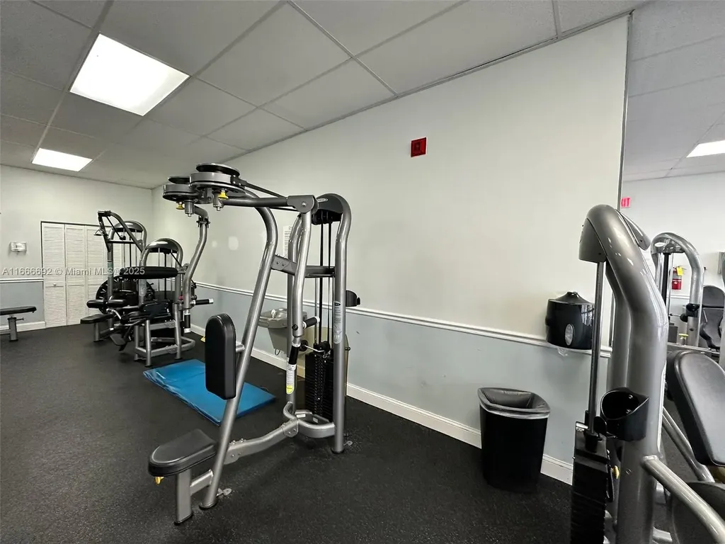 2201 S Ocean Drive Hollywood FL 33019