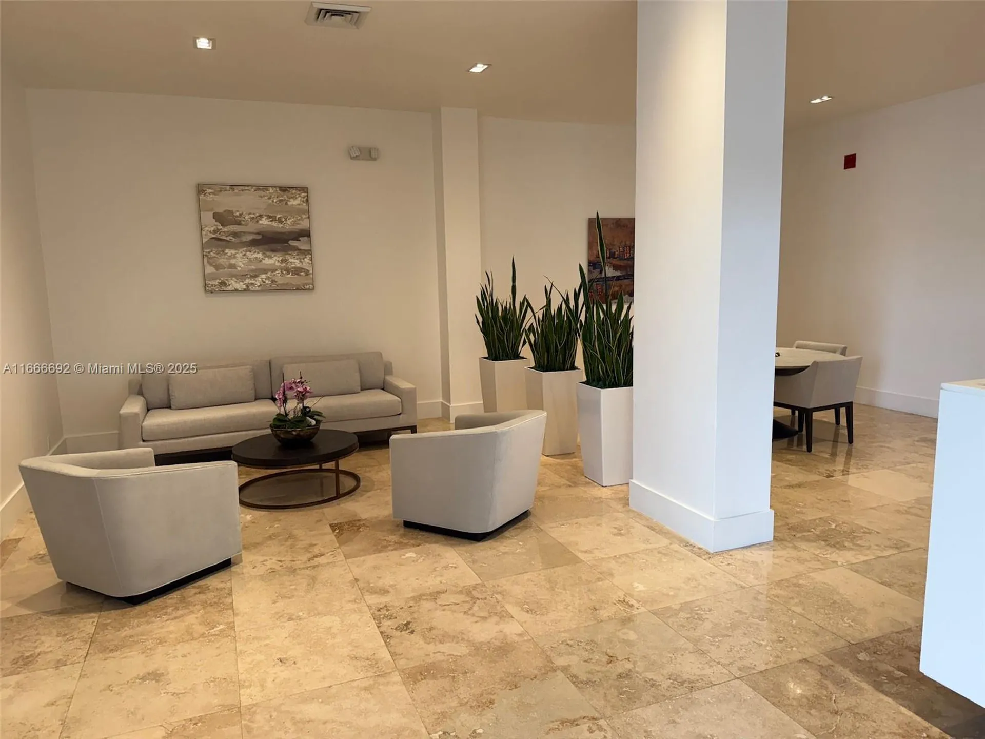 2201 S Ocean Drive Hollywood FL 33019