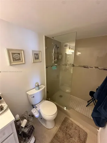 2201 S Ocean Drive Hollywood FL 33019
