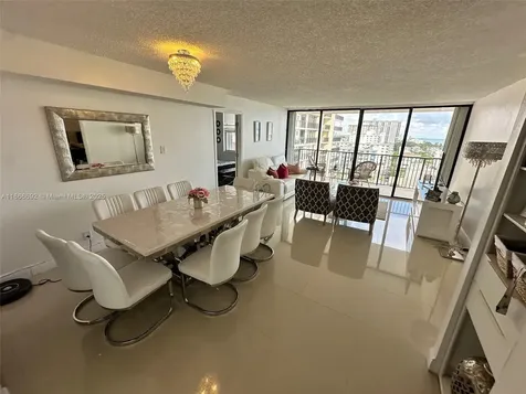 2201 S Ocean Drive Hollywood FL 33019