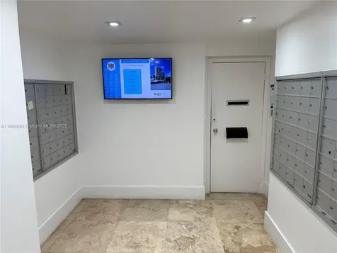 2201 S Ocean Drive Hollywood FL 33019