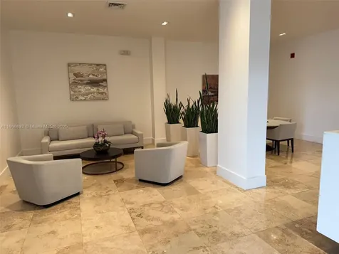 2201 S Ocean Drive Hollywood FL 33019