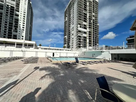 2201 S Ocean Drive Hollywood FL 33019