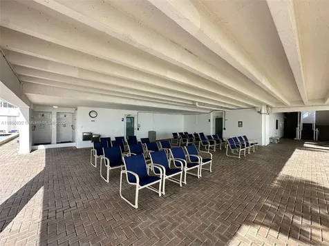 2201 S Ocean Drive Hollywood FL 33019