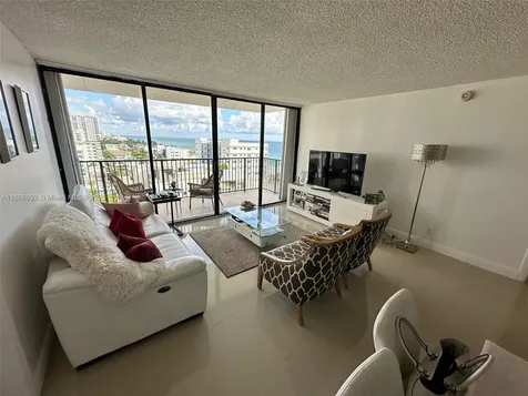2201 S Ocean Drive Hollywood FL 33019