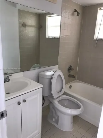 459 NE 210th Circle Terrace Miami FL 33179