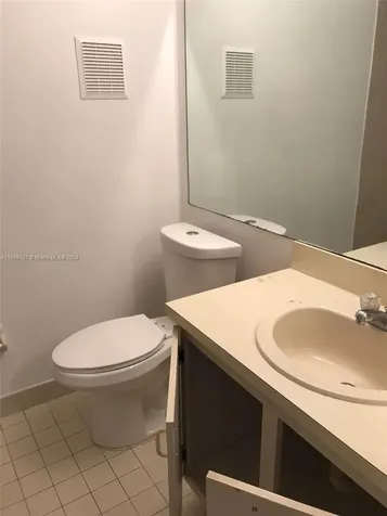459 NE 210th Circle Terrace Miami FL 33179