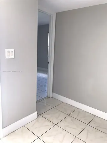 459 NE 210th Circle Terrace Miami FL 33179