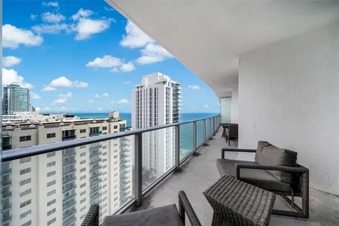 4111 S Ocean Drive Hollywood FL 33019
