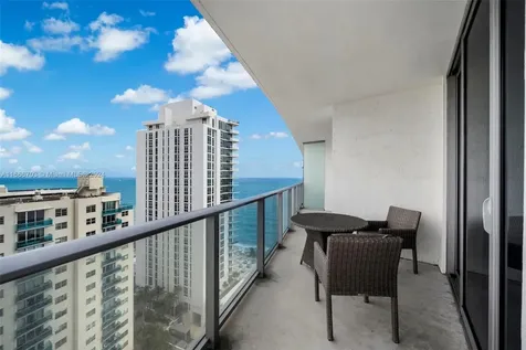 4111 S Ocean Drive Hollywood FL 33019