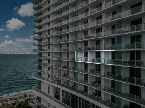 4111 S Ocean Drive Hollywood FL 33019