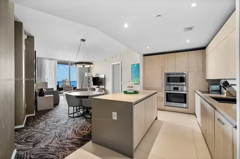 4111 S Ocean Drive Hollywood FL 33019