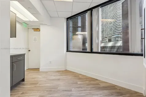 1200 Brickell Avenue Miami FL 33131