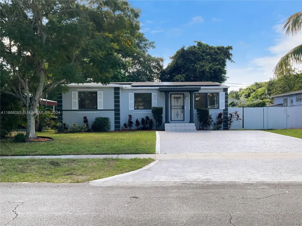 910 NE 155th Terrace North Miami Beach FL 33162