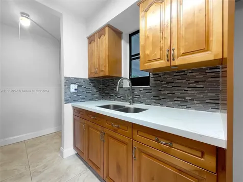 910 NE 155th Terrace North Miami Beach FL 33162
