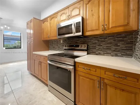 910 NE 155th Terrace North Miami Beach FL 33162