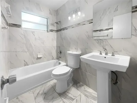 910 NE 155th Terrace North Miami Beach FL 33162