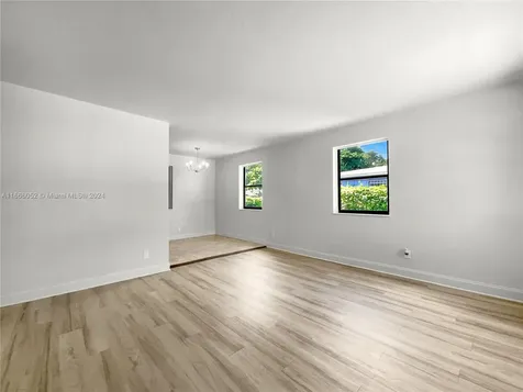 910 NE 155th Terrace North Miami Beach FL 33162