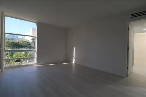 210 172nd Street Sunny Isles Beach FL 33160