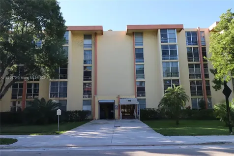 210 172nd Street Sunny Isles Beach FL 33160