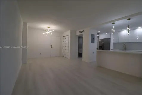 210 172nd Street Sunny Isles Beach FL 33160