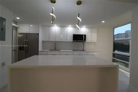 210 172nd Street Sunny Isles Beach FL 33160