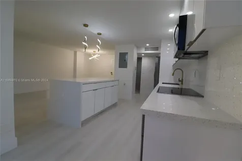 210 172nd Street Sunny Isles Beach FL 33160