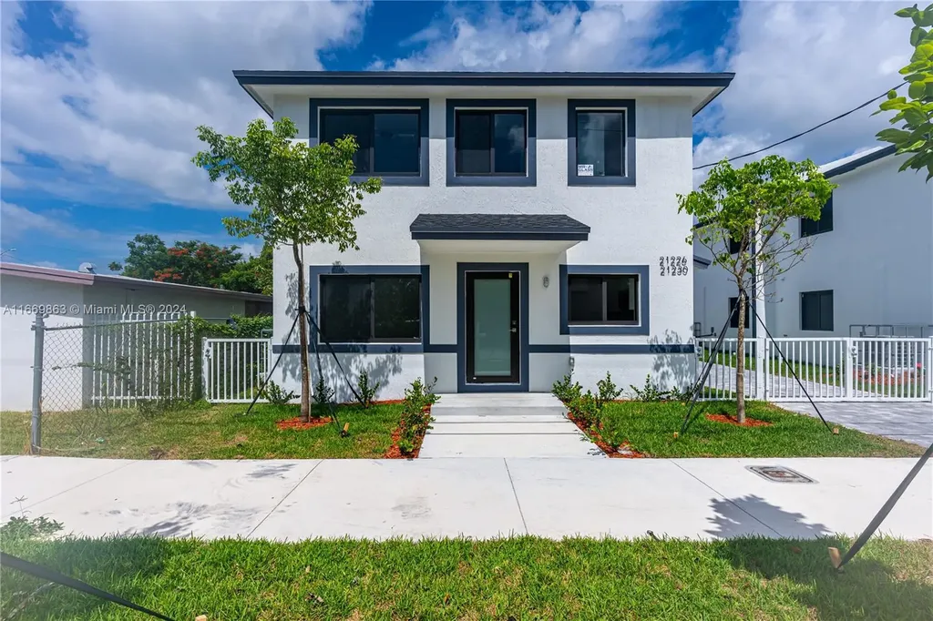 8016 NW 14th Place Miami FL 33147