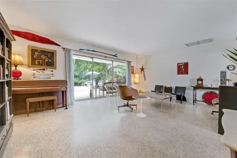 8430 SW 20th Terrace Miami FL 33155