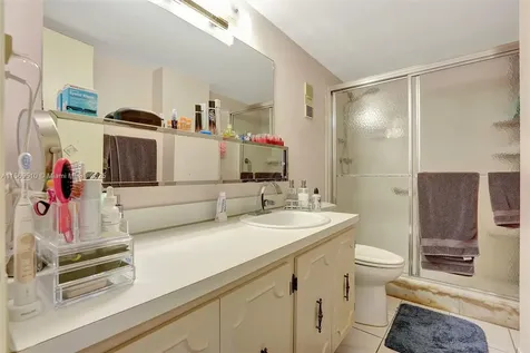 3113 S Ocean Drive Hallandale Beach FL 33009