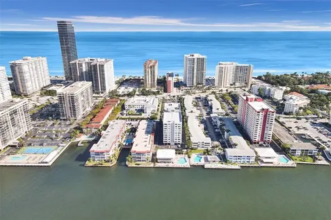 3113 S Ocean Drive Hallandale Beach FL 33009