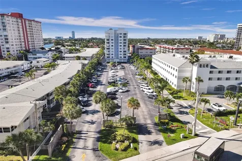 3113 S Ocean Drive Hallandale Beach FL 33009