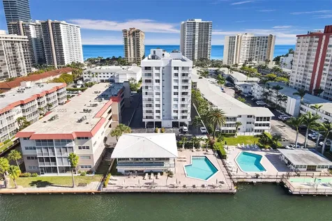 3113 S Ocean Drive Hallandale Beach FL 33009