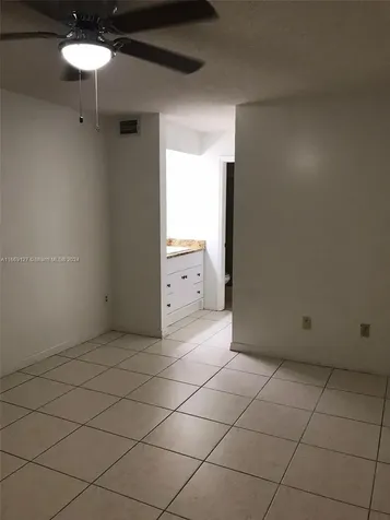 423 NE 210th Circle Terrace Miami FL 33179