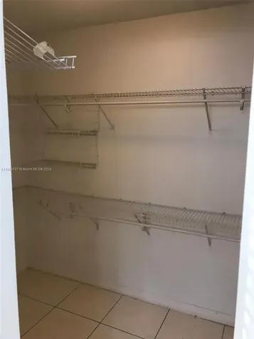 423 NE 210th Circle Terrace Miami FL 33179