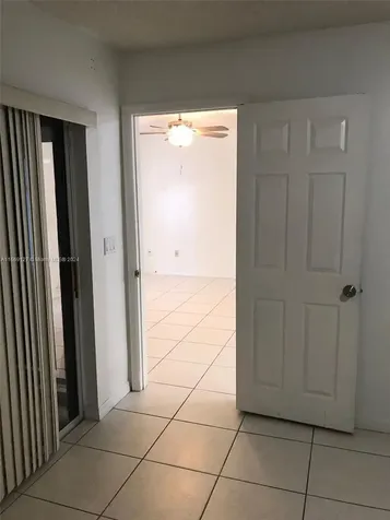 423 NE 210th Circle Terrace Miami FL 33179