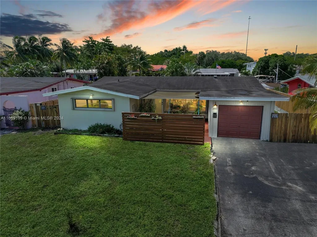 2443 Tortugas Lane Fort Lauderdale FL 33312