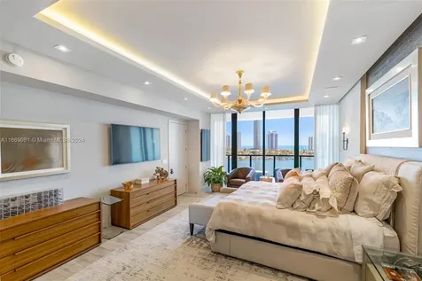 5500 Island Estates Drive Aventura FL 33160