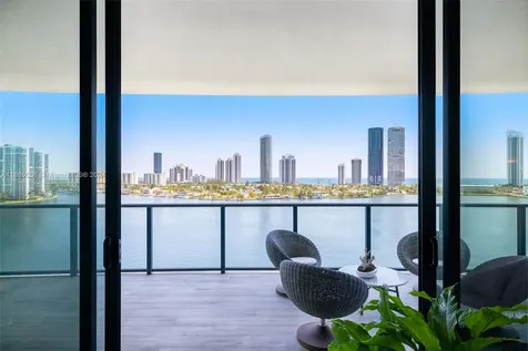 5500 Island Estates Drive Aventura FL 33160