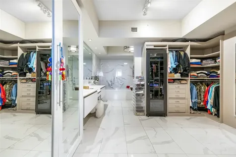 5500 Island Estates Drive Aventura FL 33160