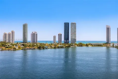 5500 Island Estates Drive Aventura FL 33160