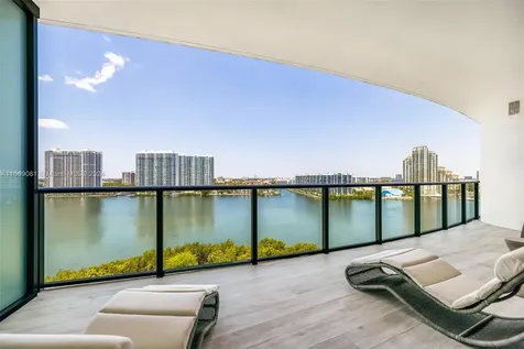 5500 Island Estates Drive Aventura FL 33160