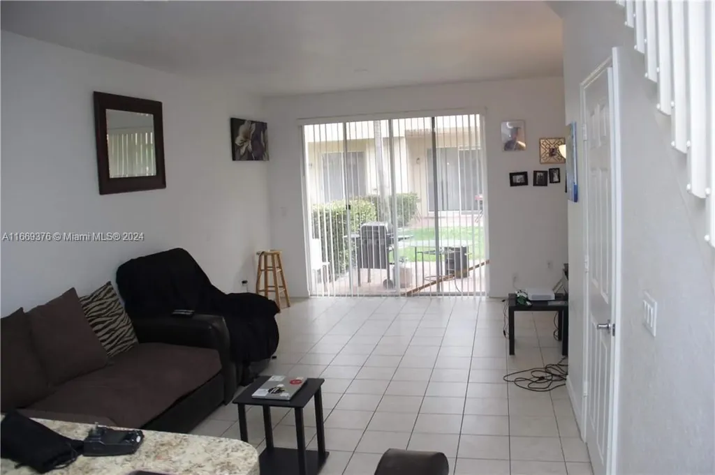 1935 Gardenia Court Riviera Beach FL 33404