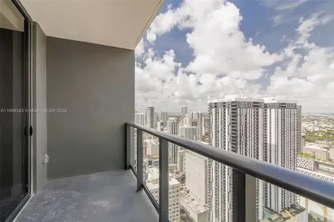 601 NE 1st Street Miami FL 33132