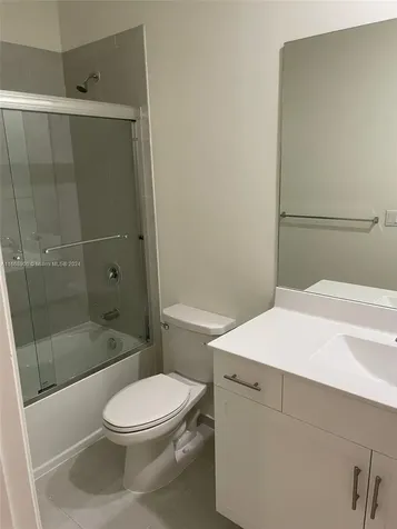 3415 W 112th Terrace Hialeah FL 33018