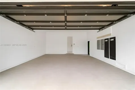 262 189th Terrace Sunny Isles Beach FL 33160
