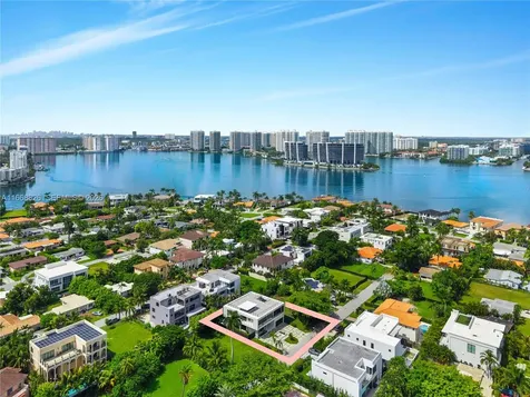 262 189th Terrace Sunny Isles Beach FL 33160