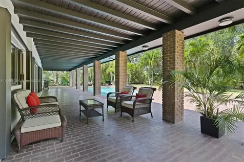 10840 SW 67th Avenue Pinecrest FL 33156
